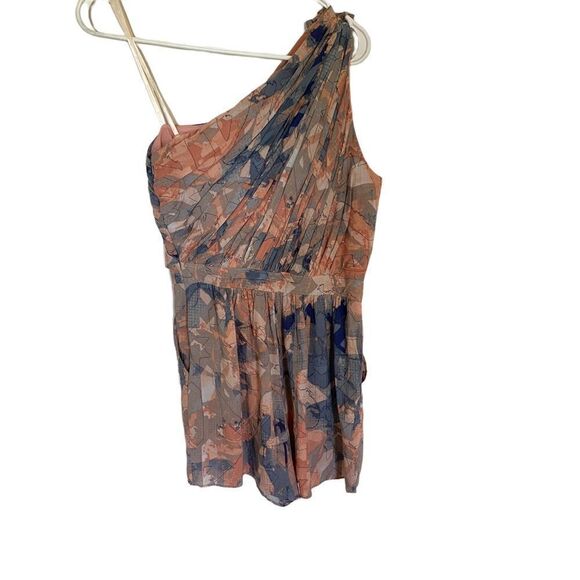 BCBGeneration one shoulder pocket romper pastel floral size 2 side zipper - Picture 5 of 9